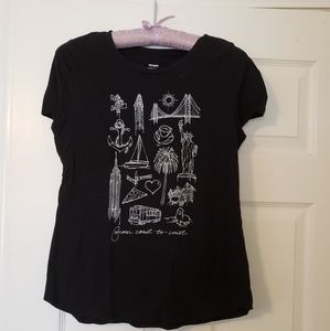 Old Navy graphic tee shirt